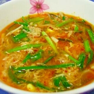 タッケジャン～韓国・鶏の辛いスープ